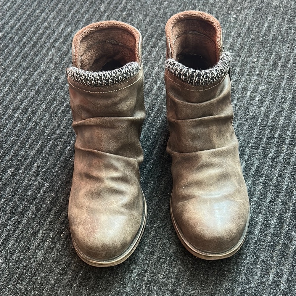 Women's Brown Ankle Boots